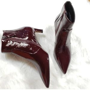 NWT AQUATALIA MARILISA NAPLAK (7.5) Womens patent leather maroon booties